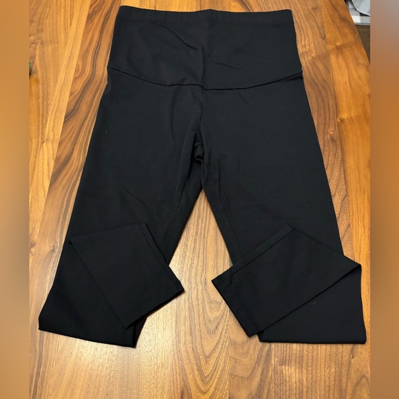 “Ruhe NYC” Maternity Leggings, Size Small, Black, Stretchy, Soft, EUC - Picture 1 of 7
